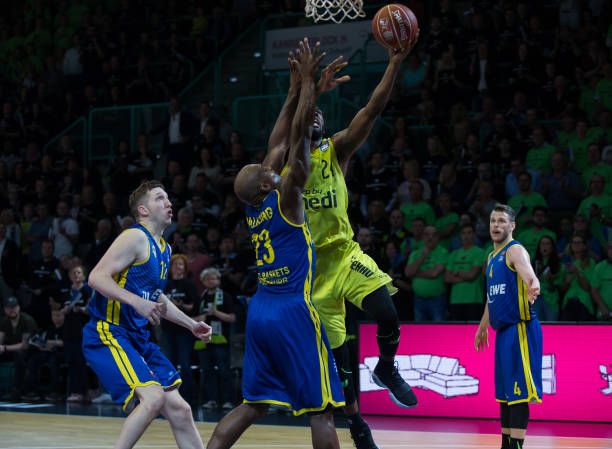 的言论迅速 的言论迅速